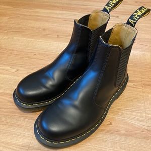 Dr. Martens Chelsea Boots